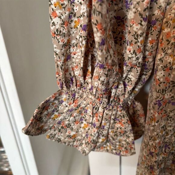 She + Sky Women's Standard Small Floral Long Sleeve Blouse Ruffle Casual Top - Picture 6 of 10